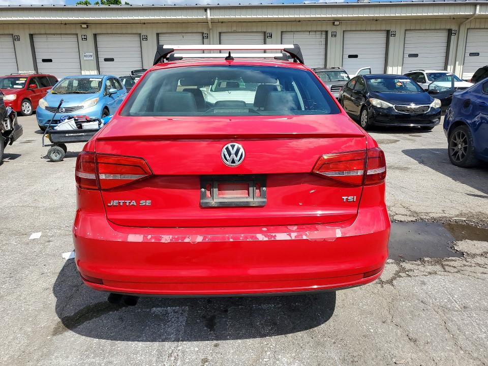 2015 Volkswagen Jetta მანქანა იყიდება აუქციონზე, vin: 3VWD07AJ0FM357814, აუქციონის ნომერი: 57558386