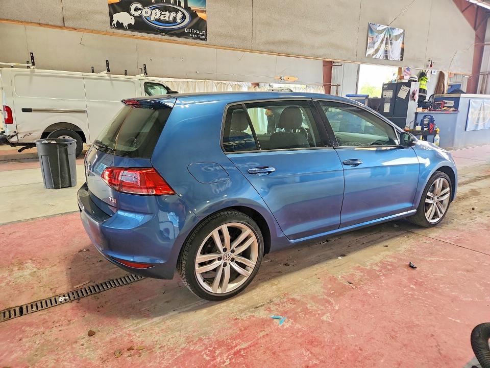 58264256 :رقم المزاد ، 3VW217AU8GM020565 vin ، 2016 Volkswagen Golf مزاد بيع