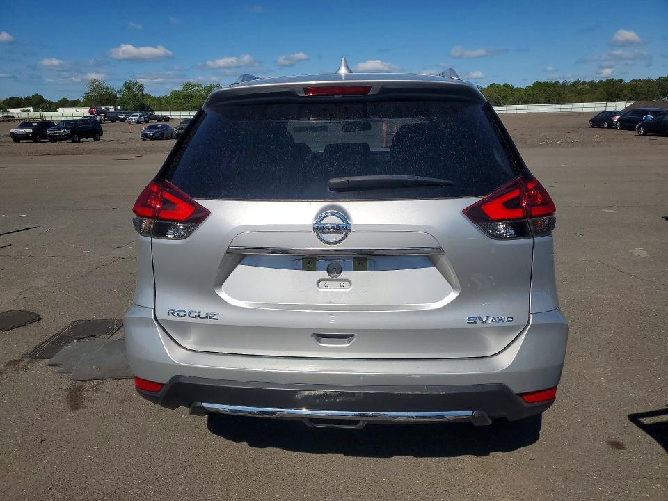2018 Nissan Rogue მანქანა იყიდება აუქციონზე, vin: KNMAT2MV1JP529995, აუქციონის ნომერი: 55389136