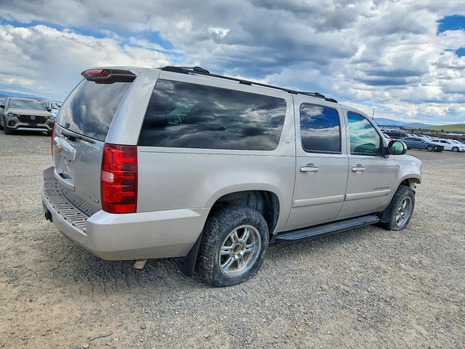 58080446 :رقم المزاد ، 1GNFK163X7J261370 vin ، 2007 Chevrolet Suburban مزاد بيع