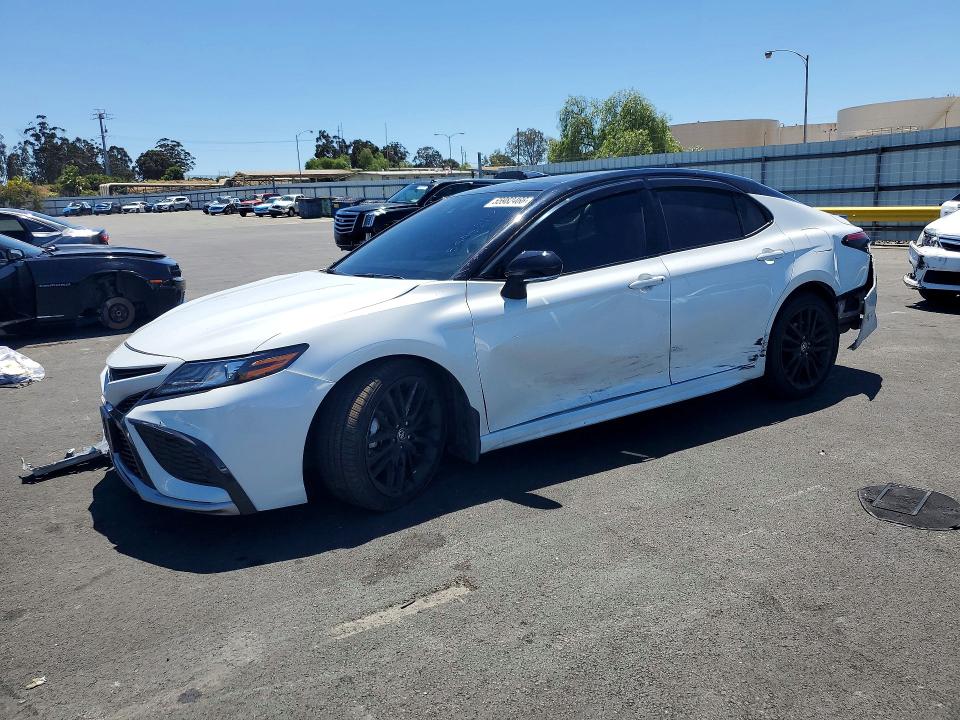 Auction sale of the 2024 Toyota Camry, vin: 4T1K61AK1RU231553, lot number: 55982466
