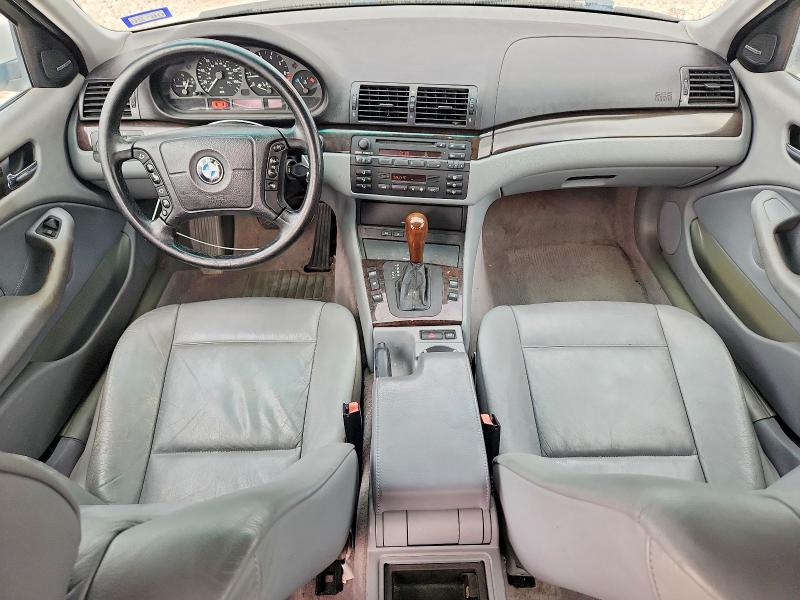56634536 :رقم المزاد ، WBAAN3340YNC90129 vin ، 2000 Bmw 323 مزاد بيع