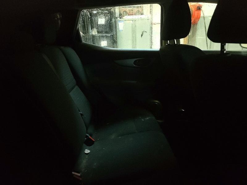 55817986 :رقم المزاد ، JN1BJ1CR5JW210309 vin ، 2018 Nissan Qashqai مزاد بيع