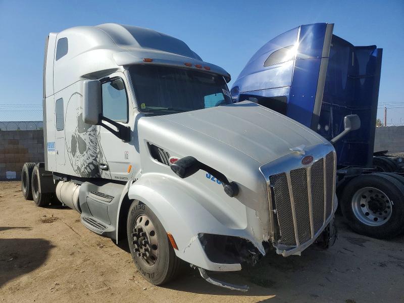 Продажа на аукционе авто 2020 Peterbilt 579, vin: 1XPBD49X3LD661974, номер лота: 85995595