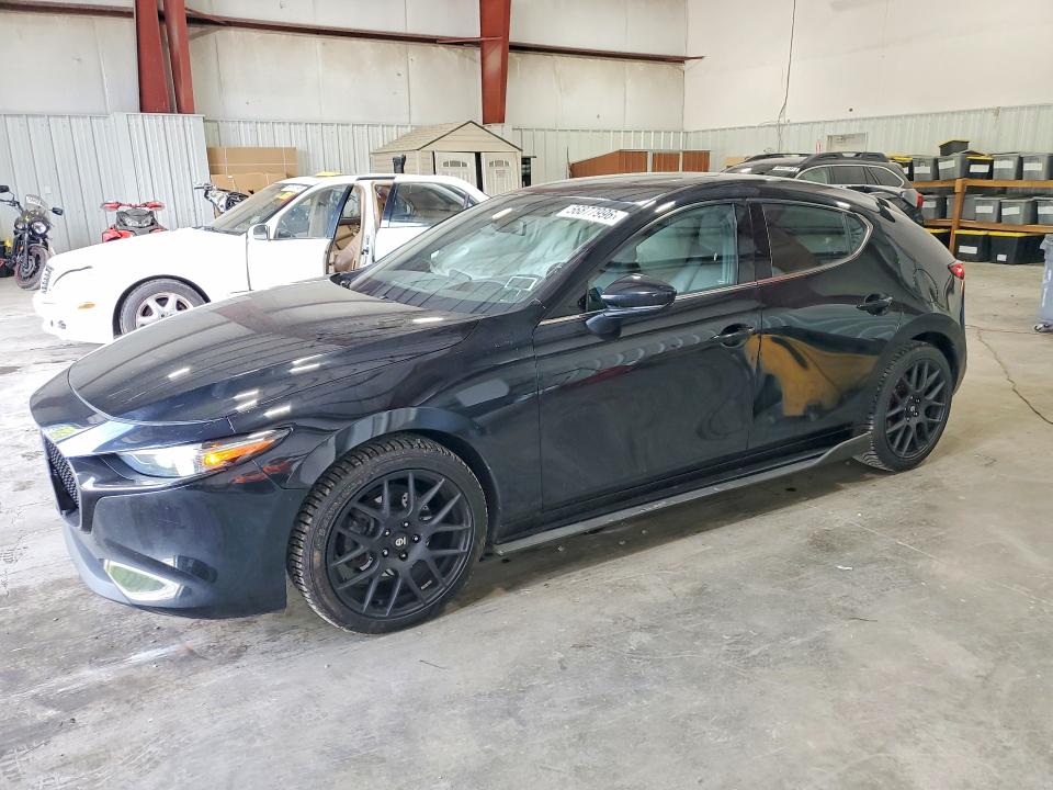 56877996 :رقم المزاد ، JM1BPBJYXM1403486 vin ، 2021 Mazda 3 مزاد بيع