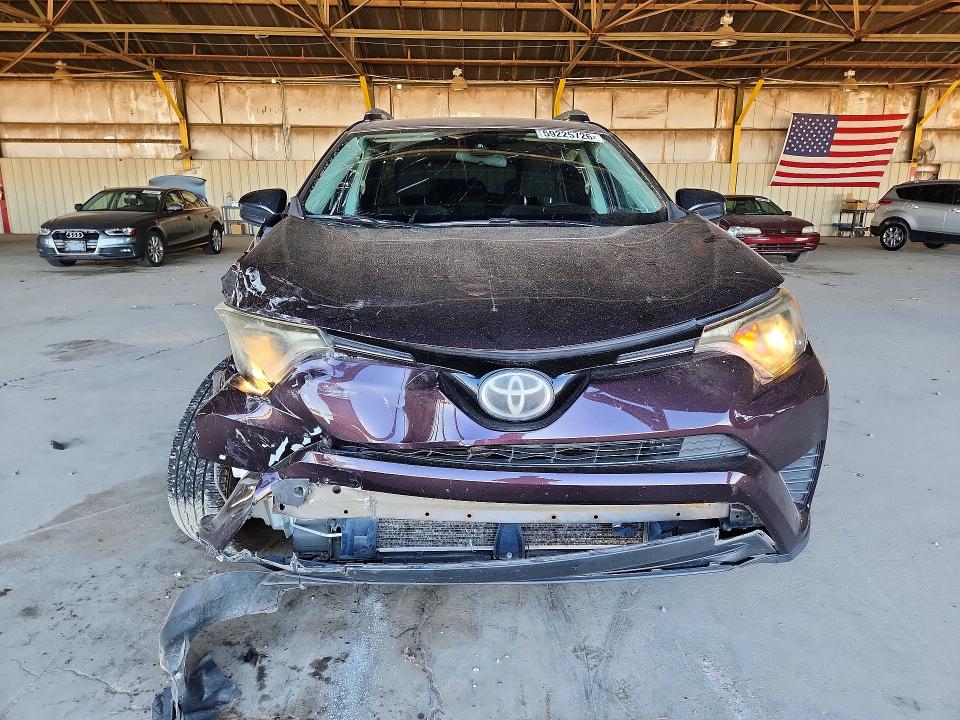 Auction sale of the 2017 Toyota Rav4, vin: 2T3BFREV6HW645372, lot number: 59225726