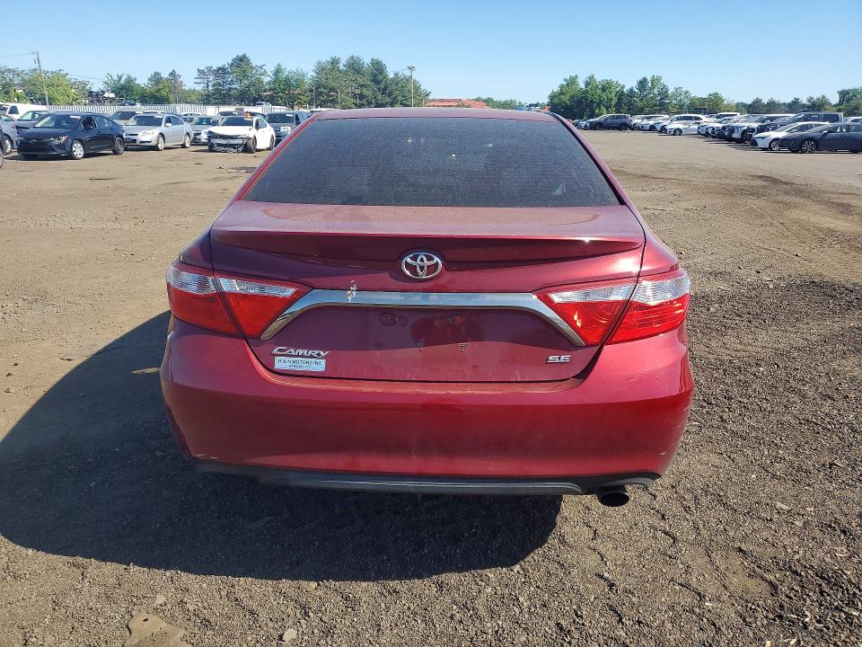 2015 Toyota Camry მანქანა იყიდება აუქციონზე, vin: 4T1BF1FK0FU960227, აუქციონის ნომერი: 55940576