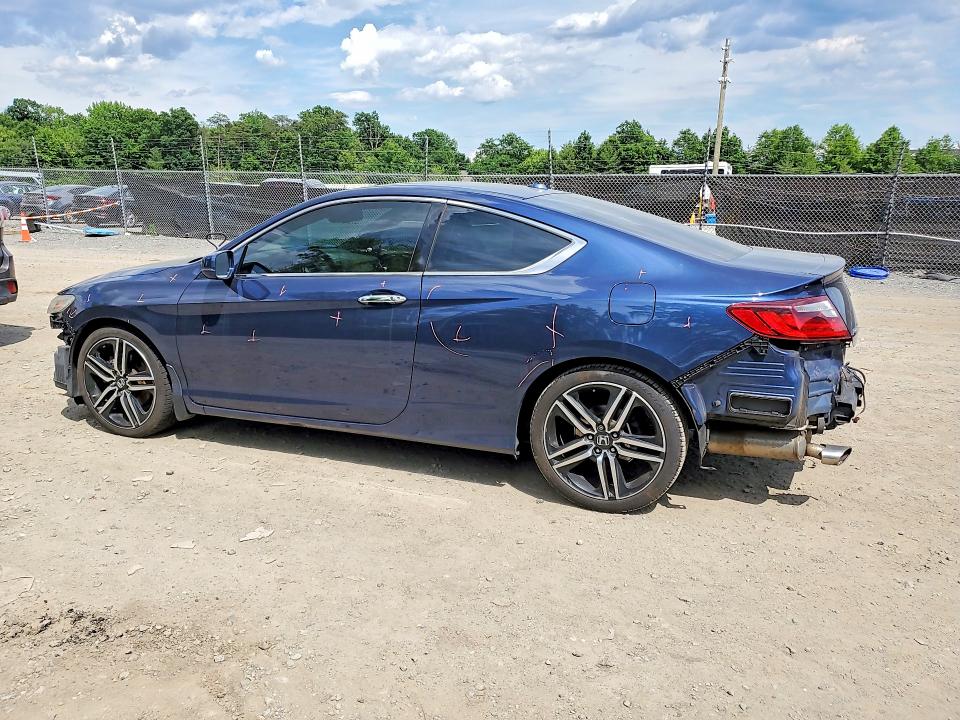 2017 Honda Accord მანქანა იყიდება აუქციონზე, vin: 1HGCT2B01HA003591, აუქციონის ნომერი: 55599486