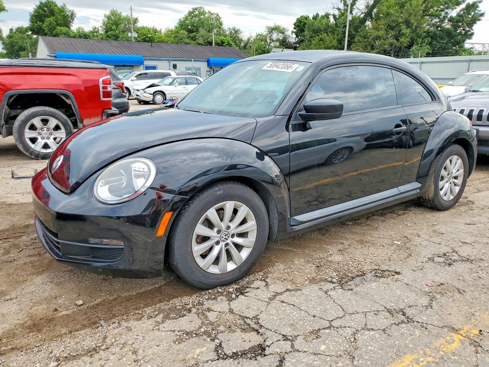 2014 Volkswagen Beetle მანქანა იყიდება აუქციონზე, vin: 3VWFP7AT7EM624080, აუქციონის ნომერი: 58942066