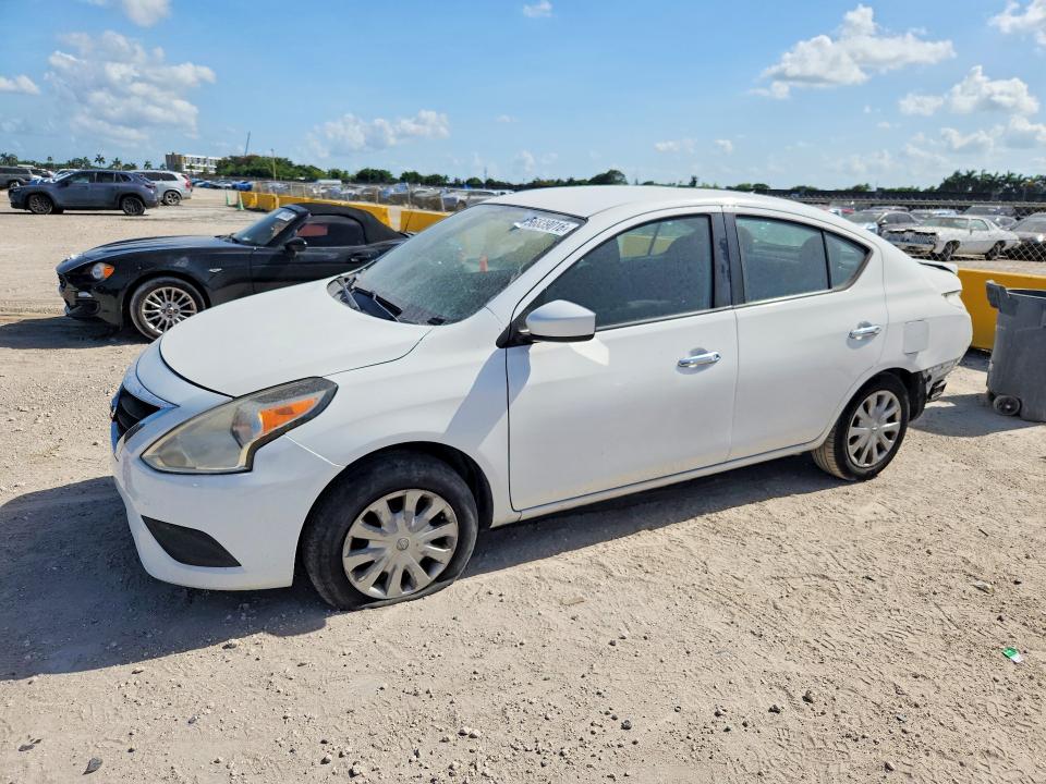Auction sale of the 2015 Nissan Versa, vin: 3N1CN7AP1FL889327, lot number: 56839016