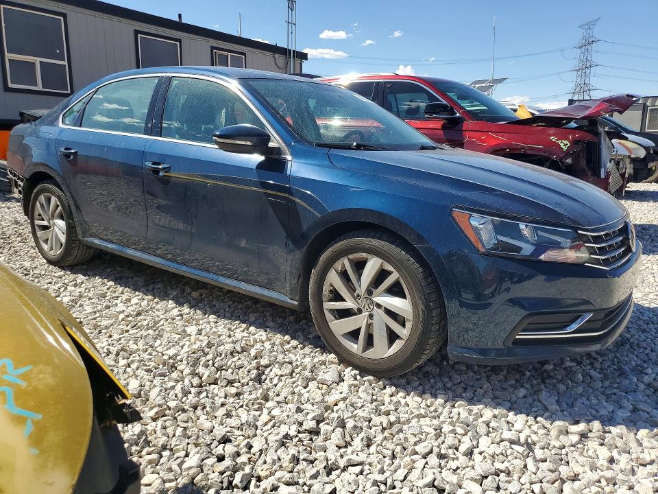 Продажа на аукционе авто 2018 Volkswagen Passat, vin: 1VWBA7A38JC040329, номер лота: 58958976
