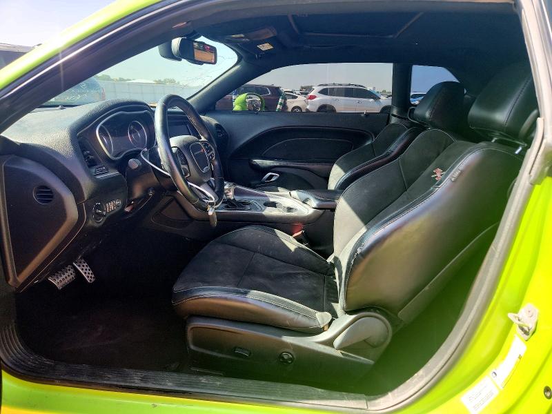 85625665 :رقم المزاد ، 2C3CDZBT6FH710073 vin ، 2015 Dodge Challenger مزاد بيع