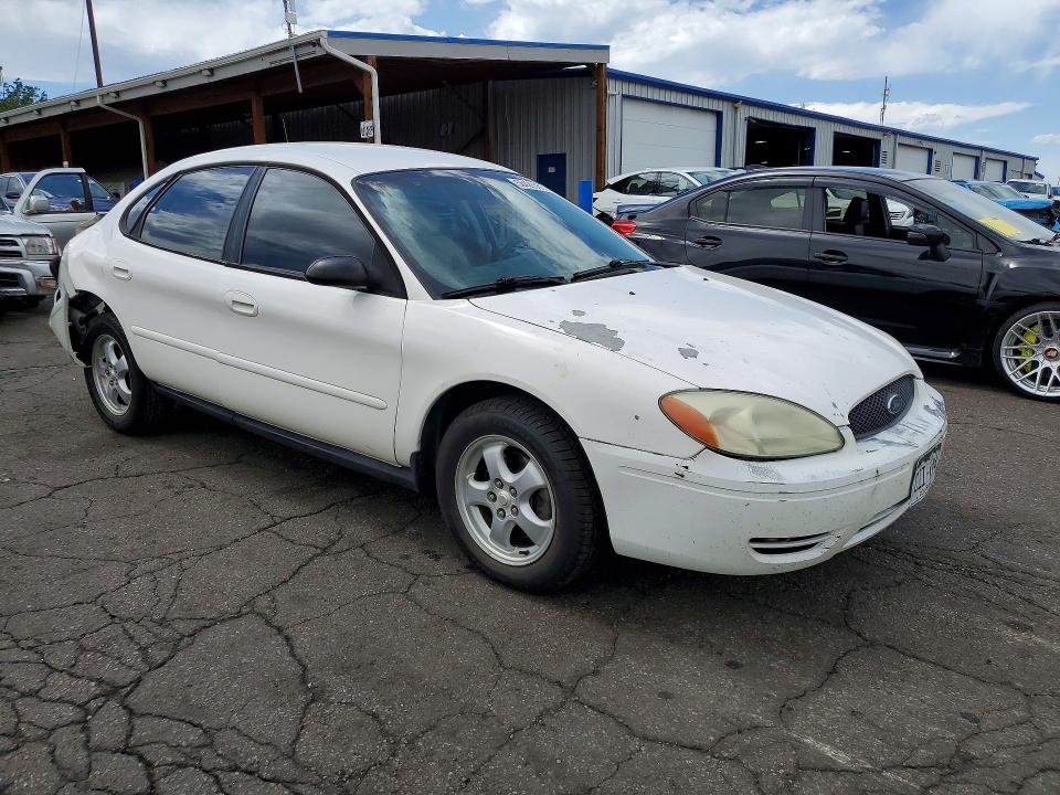 56420566 :رقم المزاد ، 1FAFP53U74G177391 vin ، 2004 Ford Taurus مزاد بيع