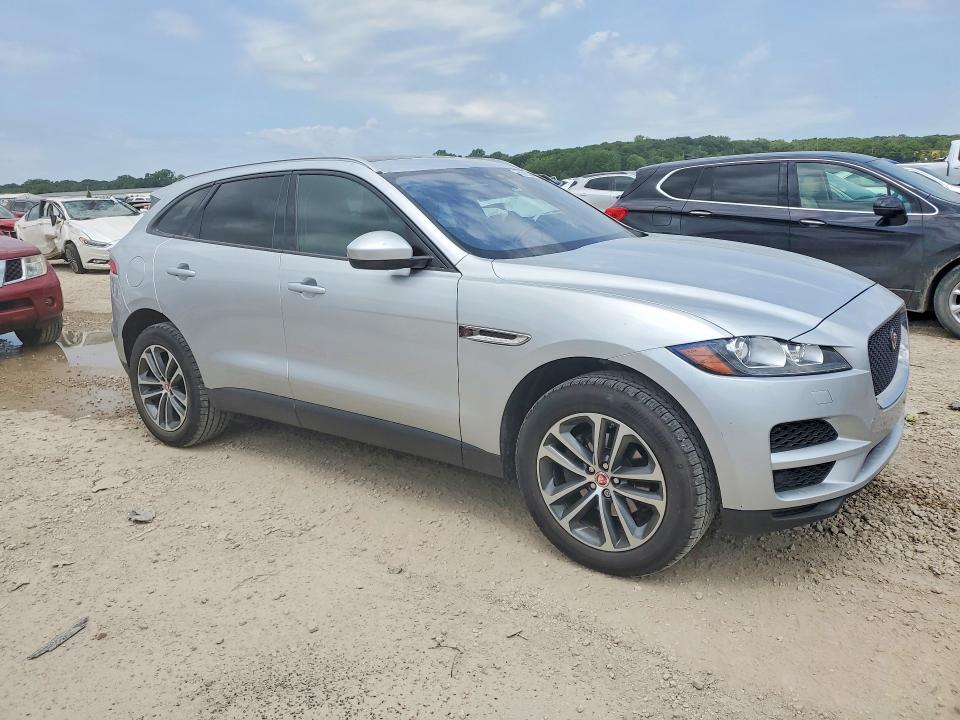 2018 Jaguar F-pace მანქანა იყიდება აუქციონზე, vin: SADCJ2FX8JA266005, აუქციონის ნომერი: 55892056