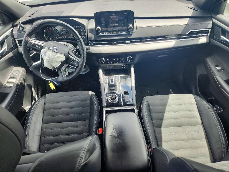 56032906 :رقم المزاد ، JA4J3UA82NZ078669 vin ، 2022 Mitsubishi Outlander مزاد بيع