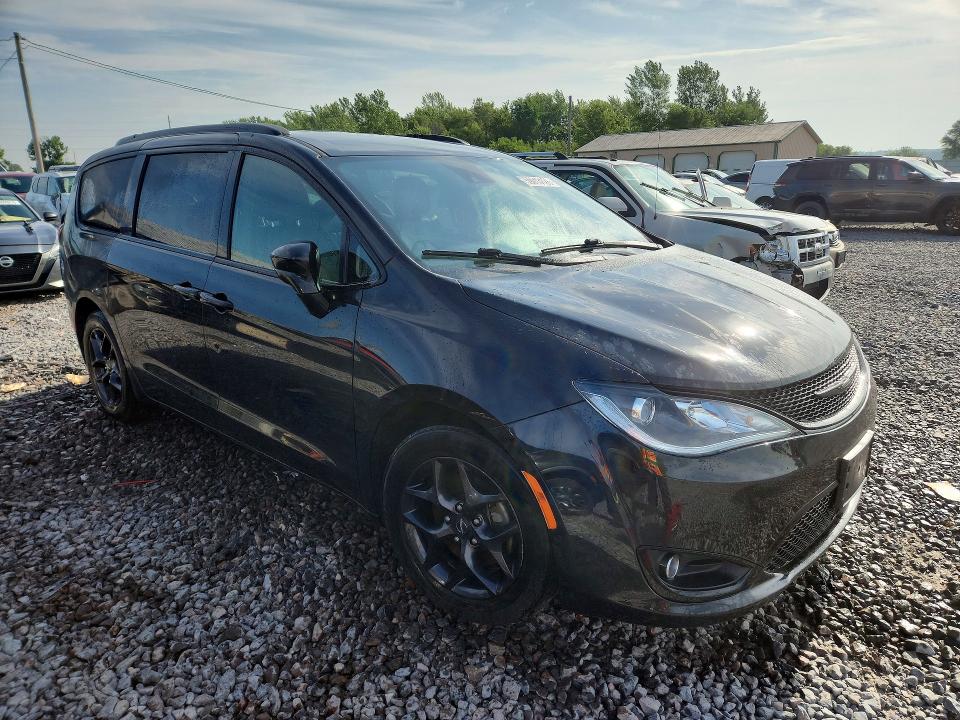 Продажа на аукционе авто 2019 Chrysler Pacifica, vin: 2C4RC1EG1KR667470, номер лота: 59013126
