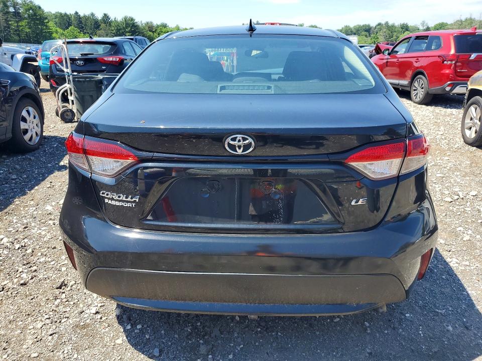 55811886 :رقم المزاد ، 5YFEPMAE4NP272390 vin ، 2022 Toyota Corolla مزاد بيع