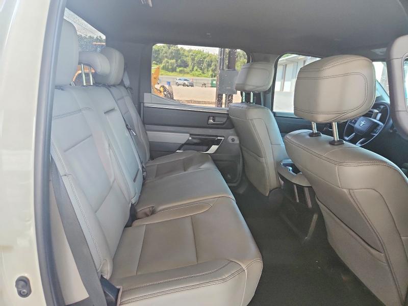 Продажа на аукционе авто 2026 Toyota Tundra, vin: 5TFJA5DB6TX348570, номер лота: 58258636