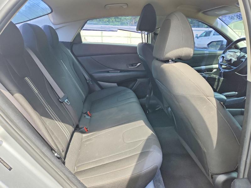 2021 Hyundai Elantra მანქანა იყიდება აუქციონზე, vin: 5NPLM4AG0MH010735, აუქციონის ნომერი: 57828936