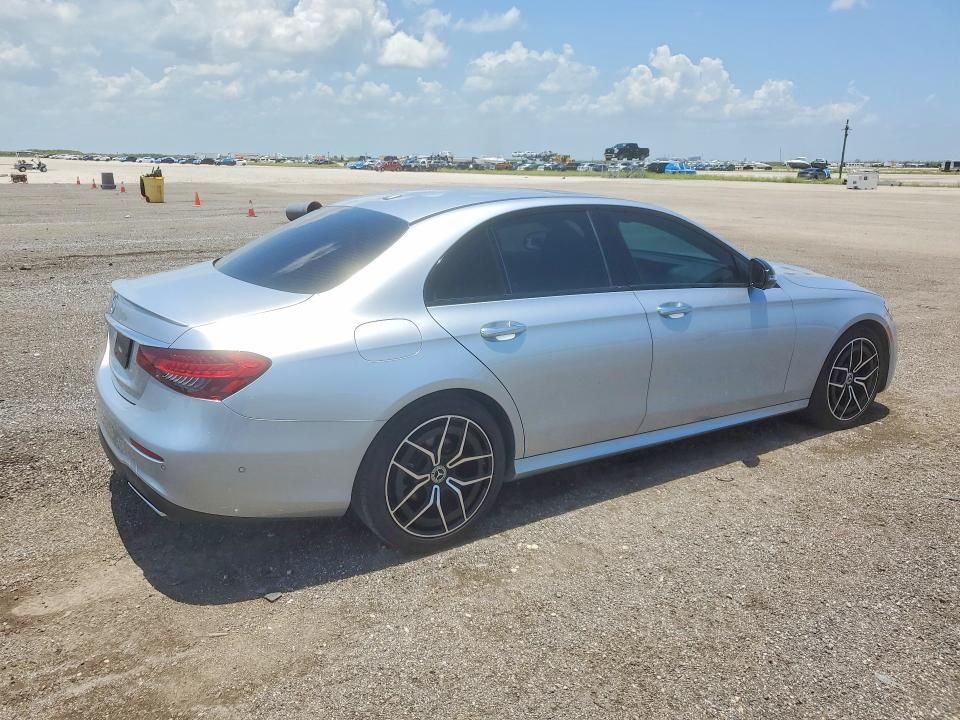 58283696 :رقم المزاد ، W1KZF8DB9NB088077 vin ، 2022 Mercedes-benz E مزاد بيع