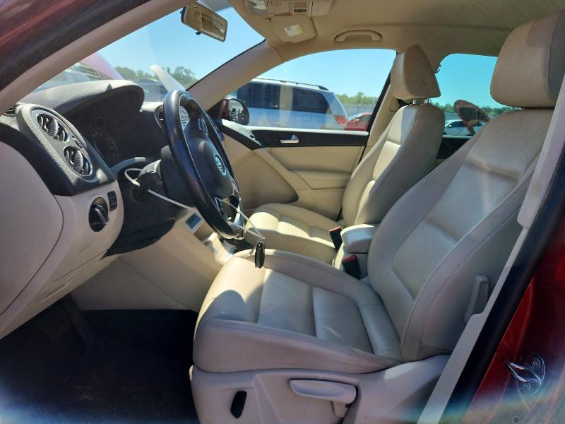 57267816 :رقم المزاد ، WVGBV3AX3EW059809 vin ، 2014 Volkswagen Tiguan مزاد بيع