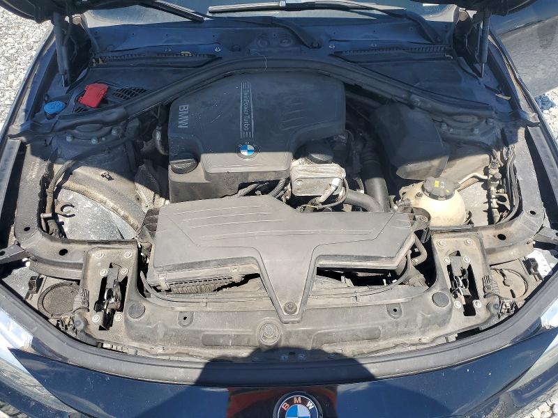 58019736 :رقم المزاد ، WBA8E1G59GNU11693 vin ، 2016 Bmw 320 مزاد بيع