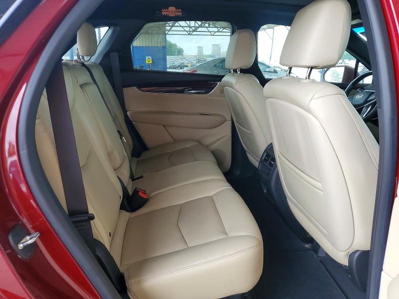 57000306 :رقم المزاد ، 1GYKNBRS0HZ190541 vin ، 2017 Cadillac Xt5 مزاد بيع