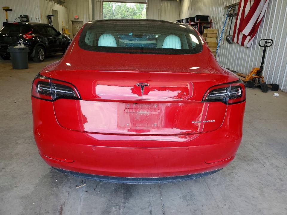 Продажа на аукционе авто 2018 Tesla Model 3, vin: 5YJ3E1EB3JF075101, номер лота: 55921106