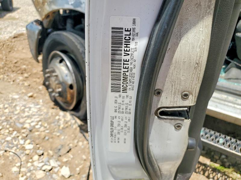 85453615 :رقم المزاد ، 3C7WRMFL2EG214664 vin ، 2014 Ram 5500 مزاد بيع