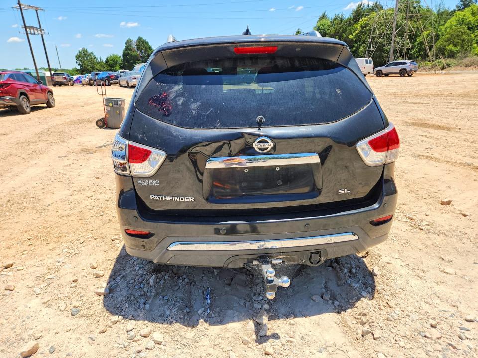 55968116 :رقم المزاد ، 5N1AR2MN1FC713701 vin ، 2015 Nissan Pathfinder مزاد بيع