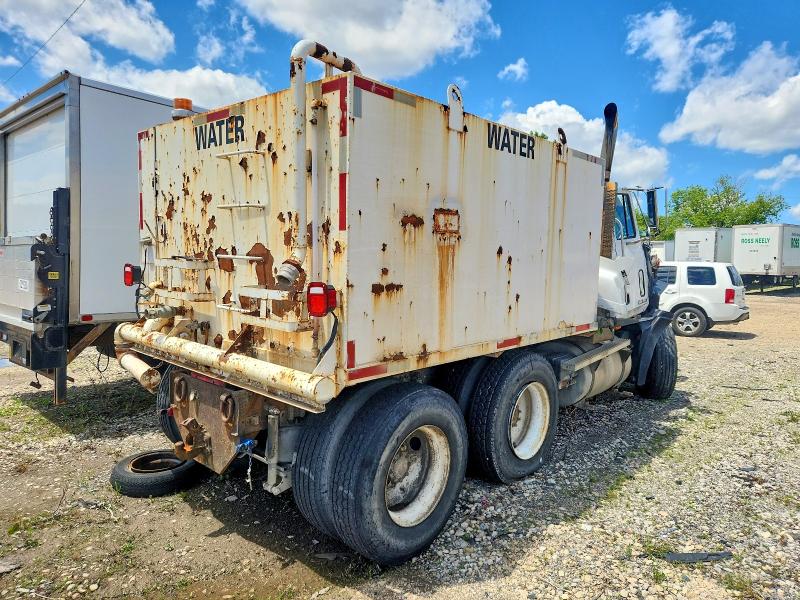 56566066 :رقم المزاد ، 1M1AA13Y8YW125152 vin ، 2000 Mack 600 مزاد بيع