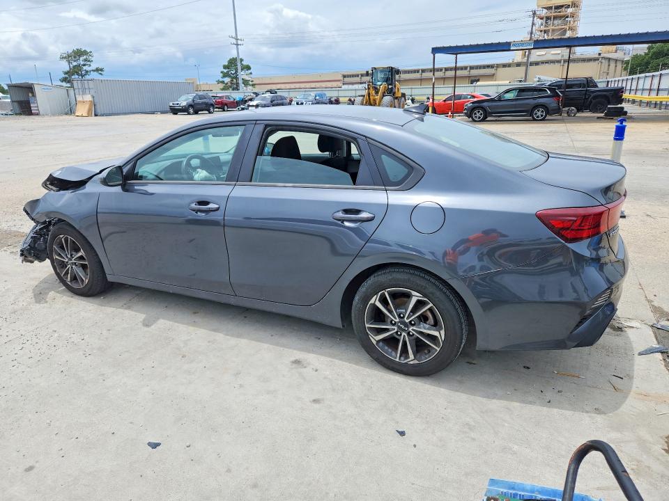 55963226 :رقم المزاد ، 3KPF24AD8NE427700 vin ، 2022 Kia Forte مزاد بيع