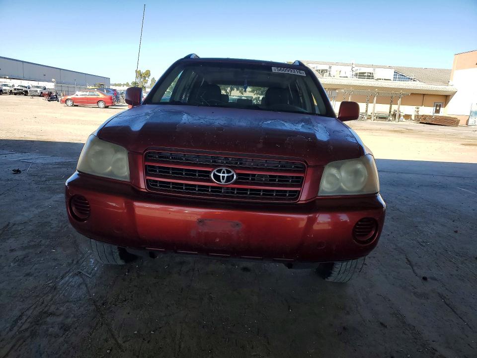 56099316 :رقم المزاد ، JTEGD21A620023478 vin ، 2002 Toyota Highlander مزاد بيع