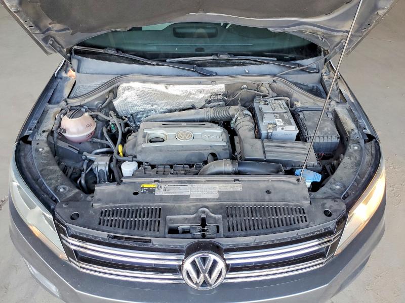 2016 Volkswagen Tiguan მანქანა იყიდება აუქციონზე, vin: WVGAV7AX1GW603004, აუქციონის ნომერი: 58148916