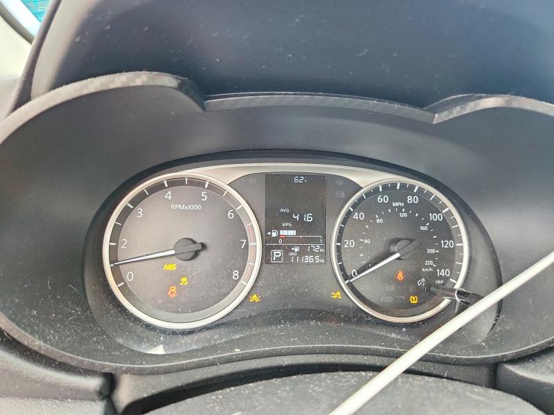 58151196 :رقم المزاد ، 3N1CN8DV2LL869695 vin ، 2020 Nissan Versa مزاد بيع