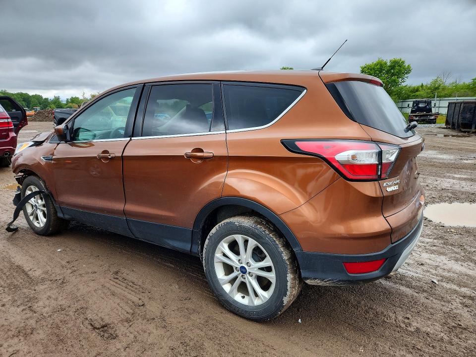 Продажа на аукционе авто 2017 Ford Escape, vin: 1FMCU0GD0HUD07047, номер лота: 58394326
