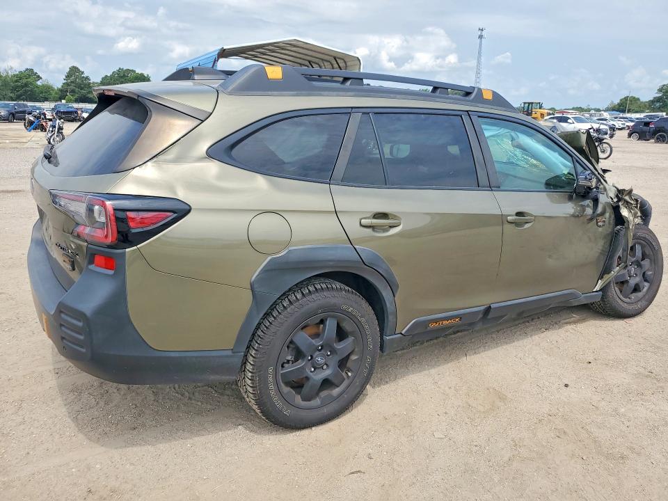 85617165 :رقم المزاد ، 4S4BTGUD4P3136416 vin ، 2023 Subaru Outback مزاد بيع