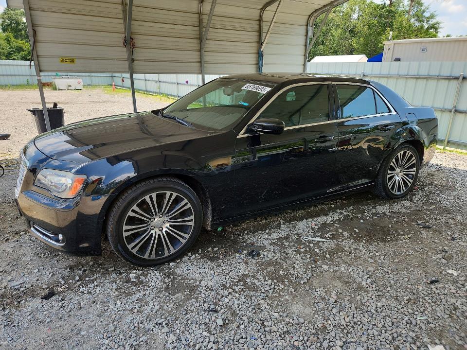 85769695 :رقم المزاد ، 2C3CCABG7DH514986 vin ، 2013 Chrysler 300 مزاد بيع