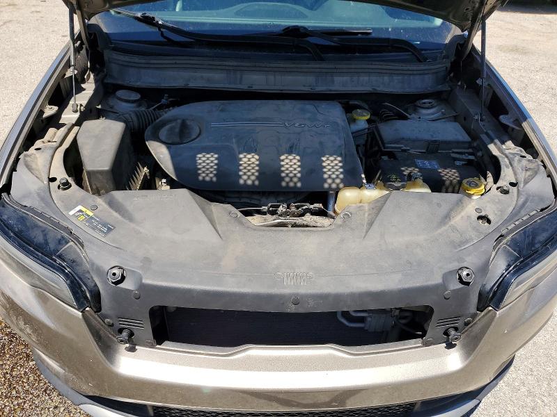 57645596 :رقم المزاد ، 1C4PJMDX8KD397012 vin ، 2019 Jeep Cherokee مزاد بيع