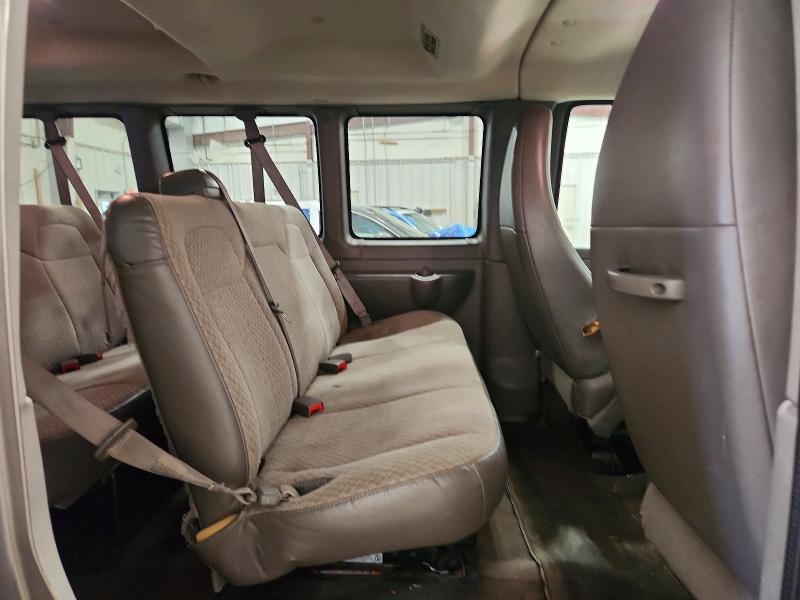 58591076 :رقم المزاد ، 1GAZG1FA4C1199800 vin ، 2012 Chevrolet Express G3500 مزاد بيع