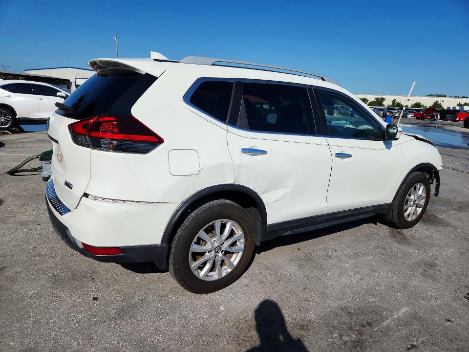 56734926 :رقم المزاد ، 5N1AT2MTXKC710807 vin ، 2019 Nissan Rogue مزاد بيع