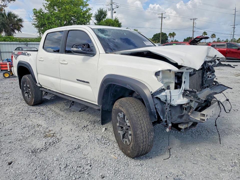 Продаж на аукціоні авто 2017 Toyota Tacoma, vin: 3TMAZ5CN0HM042112, номер лоту: 58019936