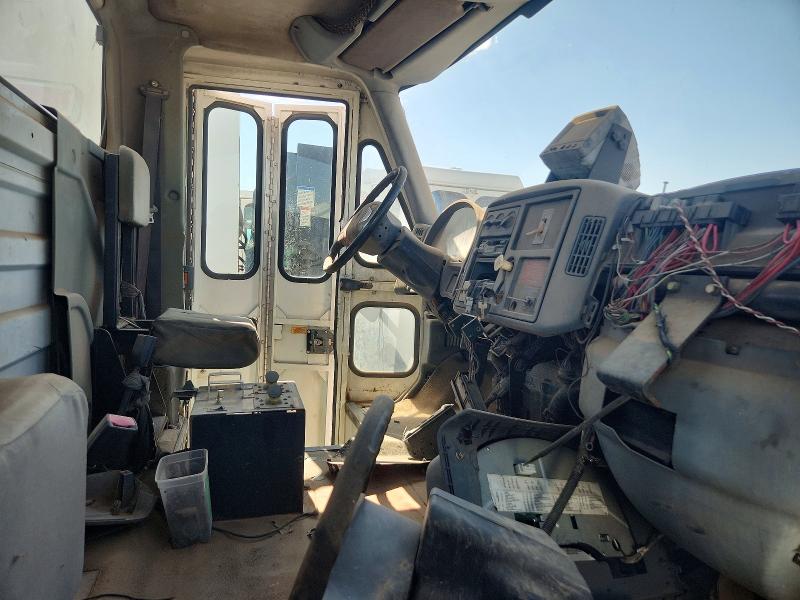 55909286 :رقم المزاد ، 1HTMMAAR26H339476 vin ، 2006 International 4300 مزاد بيع