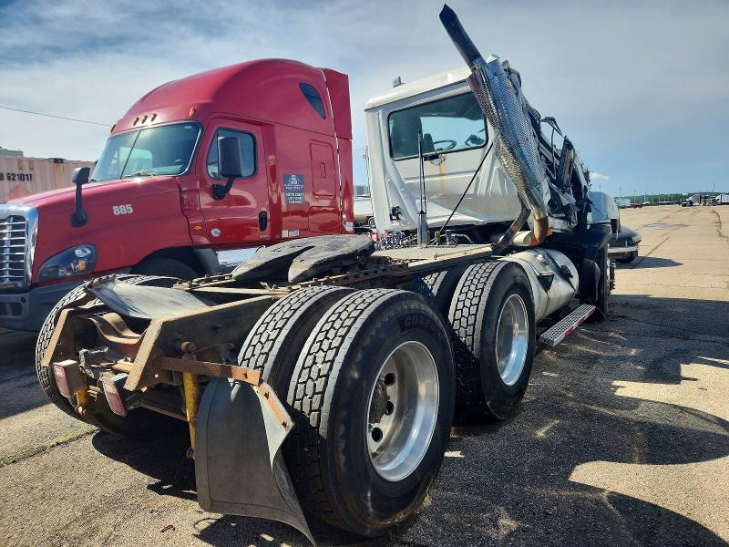 Продаж на аукціоні авто 1996 Mack 600, vin: 1M1AA13Y5TW057630, номер лоту: 55353466