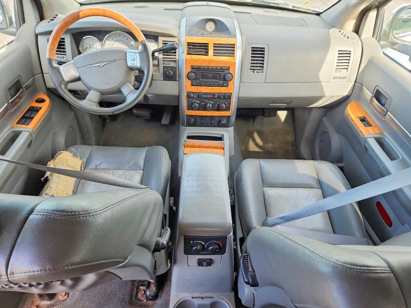 Продажа на аукционе авто 2007 Chrysler Aspen, vin: 1A8HW58287F508415, номер лота: 53802976
