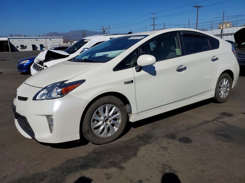 2014 Toyota Prius Plug-in Hybrid მანქანა იყიდება აუქციონზე, vin: JTDKN3DP7E3055134, აუქციონის ნომერი: 56670116