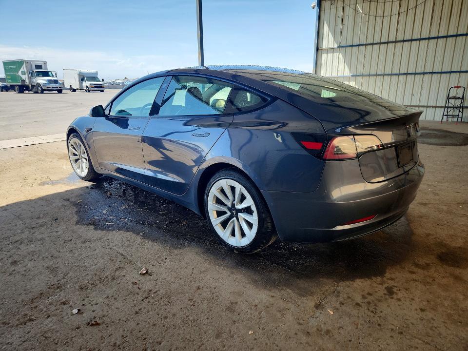 58396256 :رقم المزاد ، 5YJ3E1EA0NF370024 vin ، 2022 Tesla Model 3 مزاد بيع