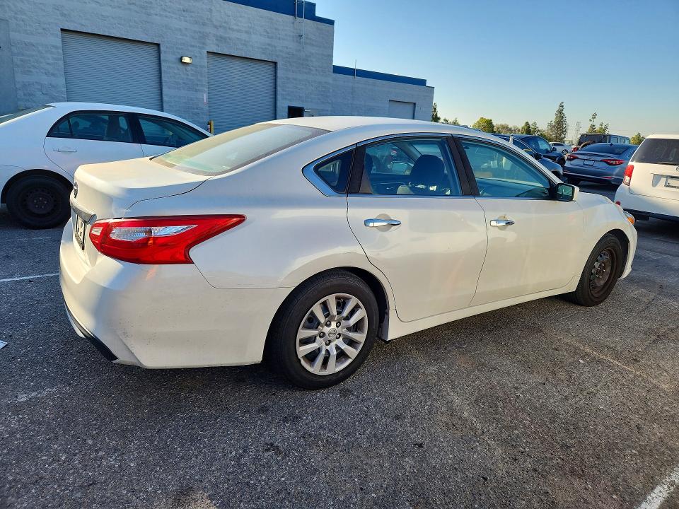 Продаж на аукціоні авто 2016 Nissan Altima, vin: 1N4AL3AP5GC190045, номер лоту: 57222546