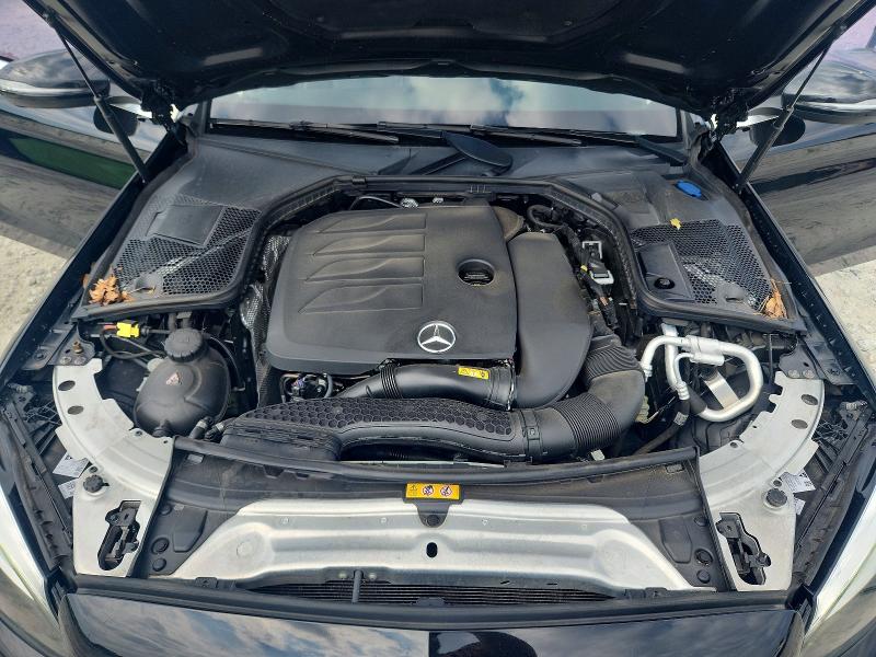 95588675 :رقم المزاد ، W1KWF8DB4MR651352 vin ، 2021 Mercedes-benz C مزاد بيع
