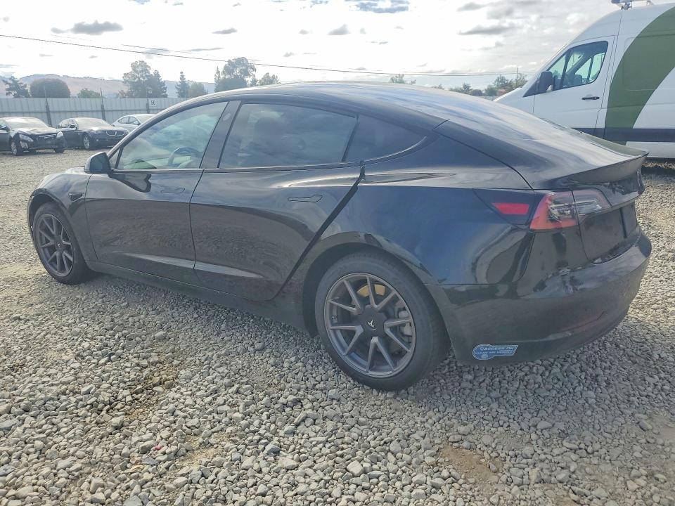 Продажа на аукционе авто 2021 Tesla Model 3, vin: 5YJ3E1EB1MF096517, номер лота: 55817236